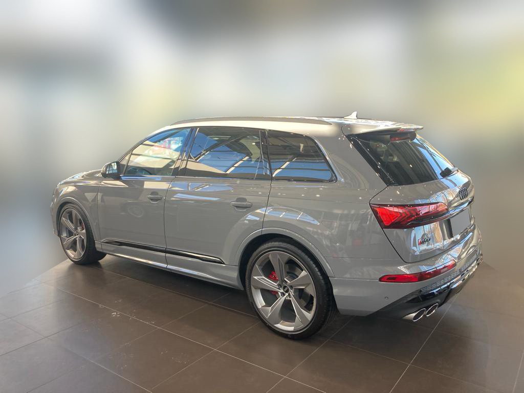 Audi SQ7 TFSI V8 BITURBO QUATTRO | nové české auto skladem | sportovní SUV | benzín V8 BITURBO 507 koní | maximální výbava | skvělá cena | auto eshop | nákup online na AUTOiBUY.com